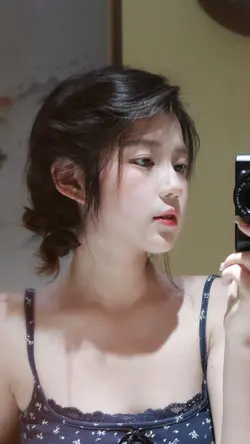 2 ảnh nhẹ nhàng