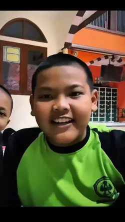 Tren Terompet bocil