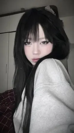 Chúng mày kh có tuổi