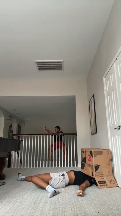 En tus ojos baila