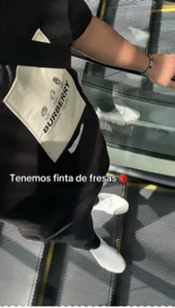 Finta De Fresas 