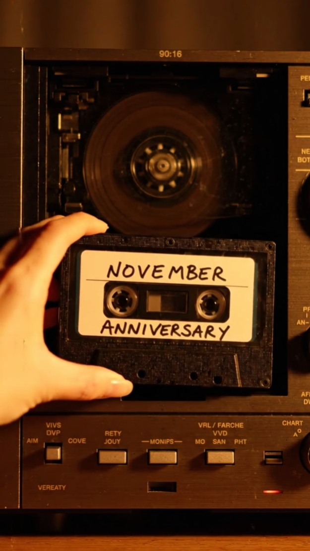 NOVEMBER ANNIVER