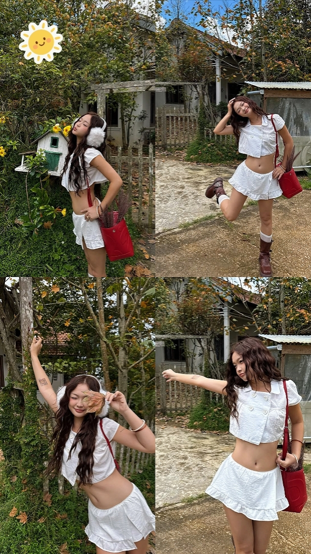 4 Photos 