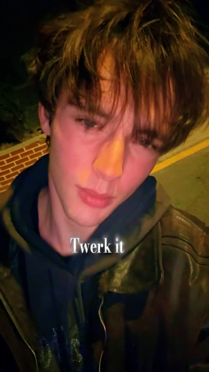 Twerk it