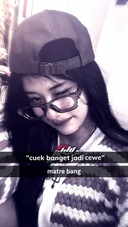 cuek banget jd cewe