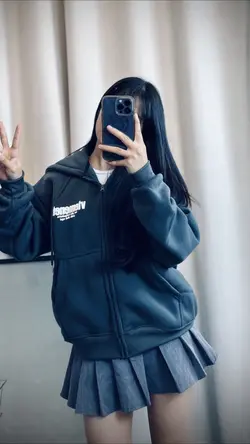ខំប្រឹងធ្វើការ 💝🥰