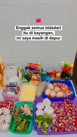 masih di dapur
