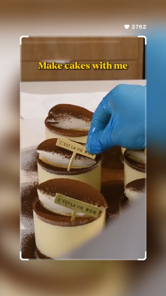 Make cakes with me 