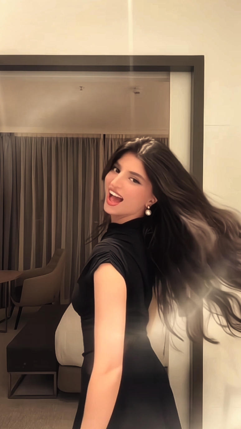 SLOWMO SAIYAARA