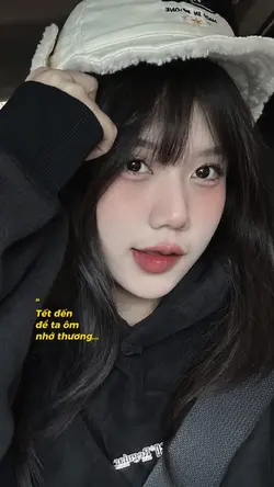 Tết đến để ta ôm