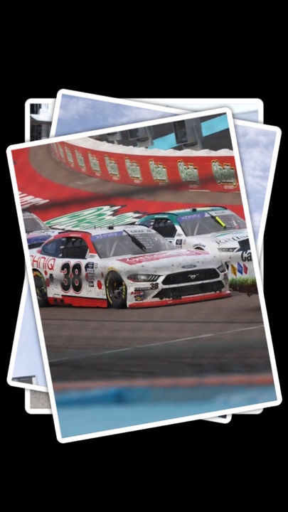 Racing car