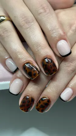 Tortoise Nail Design