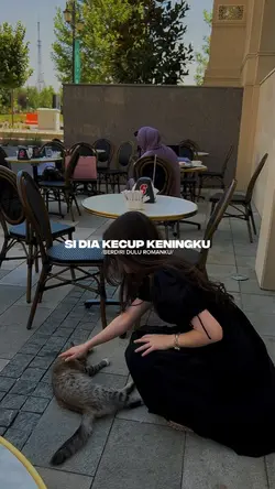 berdiri dulu romanku