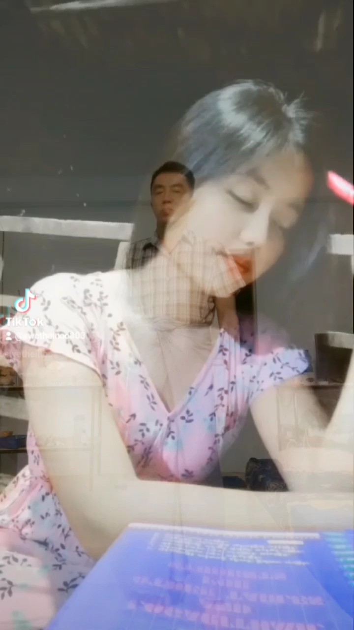 သမီးရဲ့ဉီး