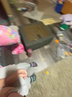 come be lonely w me!