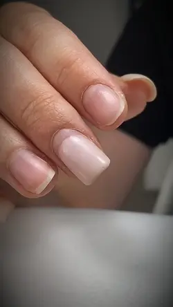Da um grr nails
