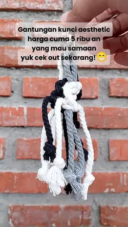 Gantungan aesthetic