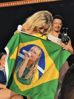 arrasta ela