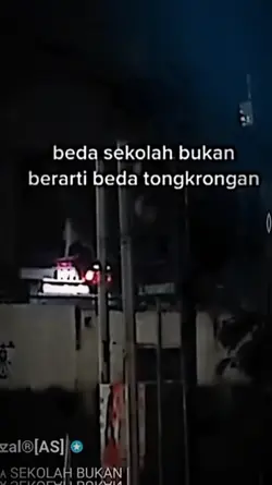 beda sekolah bukan