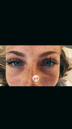 Blue eyes 🩵