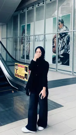 jatuh cinta iam neta