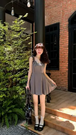 2 pics TV39122092232