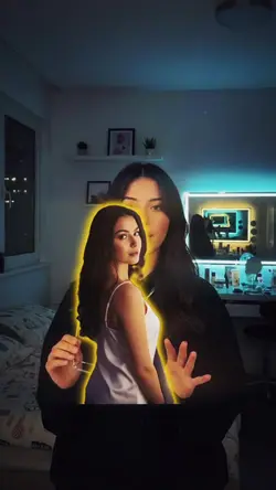 Din alb-negru în culori — selfie cu atitudine