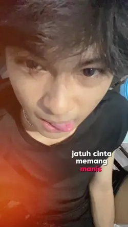 jatuh cinta emg mnis
