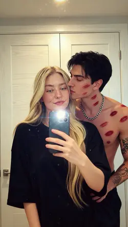 Couple Selfie Ai