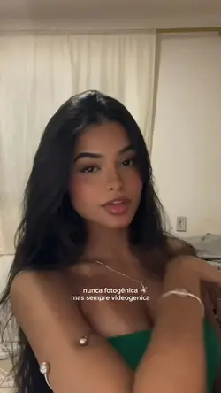 nunca fotogênica
mas