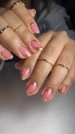Nails transisi