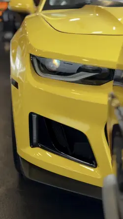 Camaro amarelo