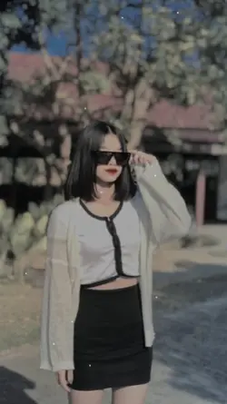 ခေတ်စားနေ့လို့