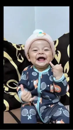 Baby gesture dance