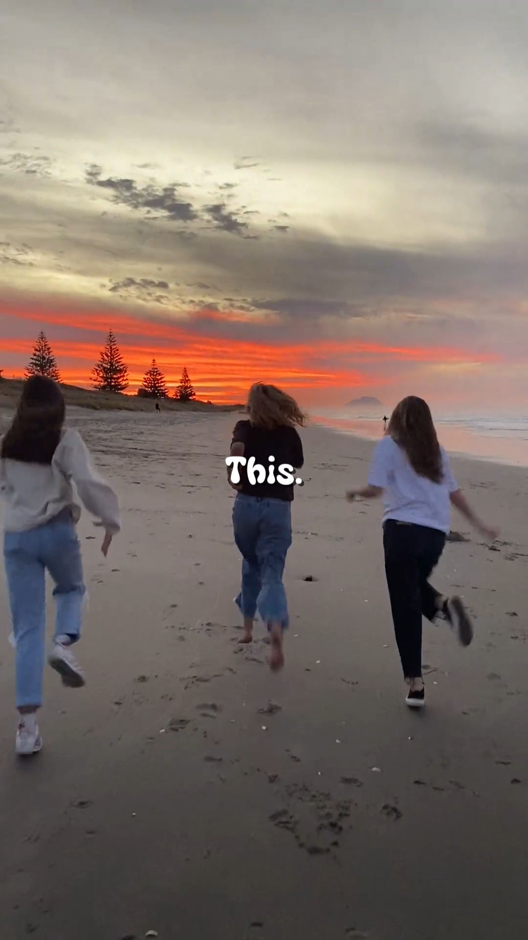 friends : happy