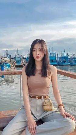 เลื่อนนขวา 1 รูป