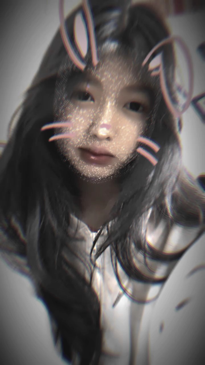 1 ảnh mờ