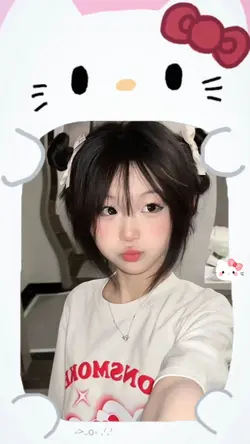1 ảnh + Khung kitty