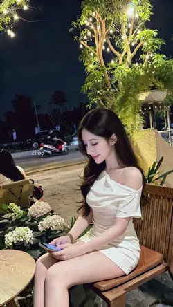 AI xinh