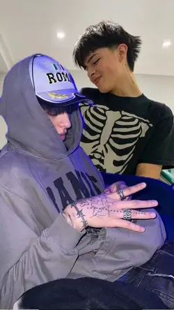 พี่เห็นน้องสวยรวยผู้