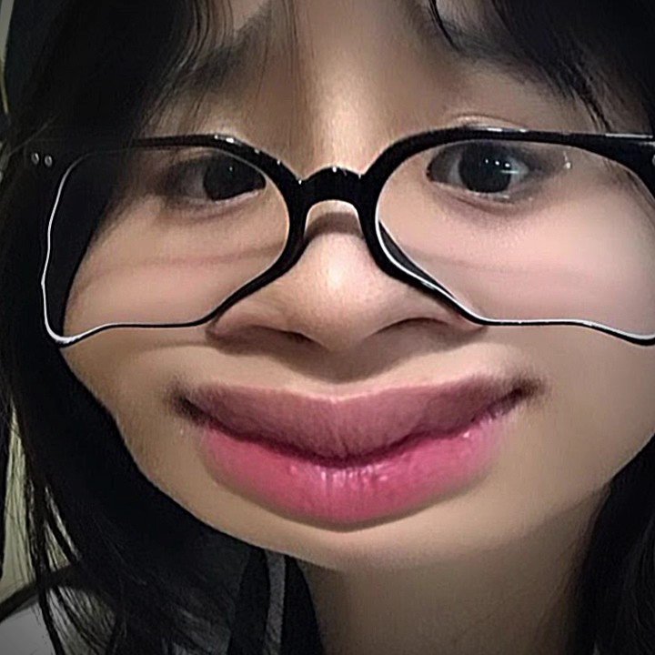 พลัดถิ่น