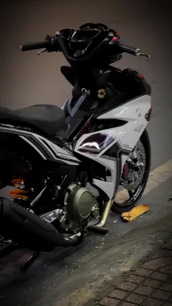 Mẫu video xe độ+màu