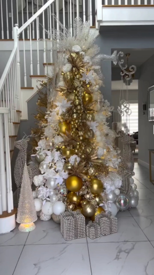 Pohon Natal Whitegold 
