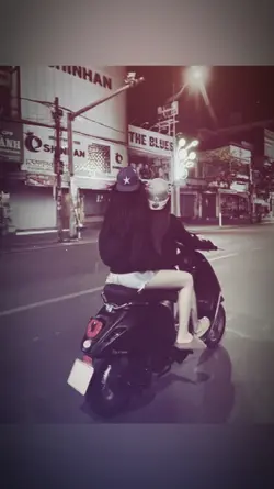 Lửng lờ vầng trăng