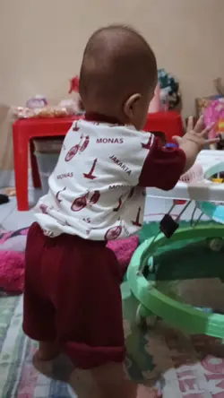 Baby 7 month