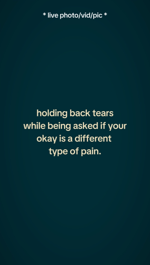 Holdingbacktearswhil