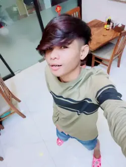 Simple boy😅