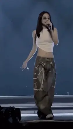 jennieieieieie