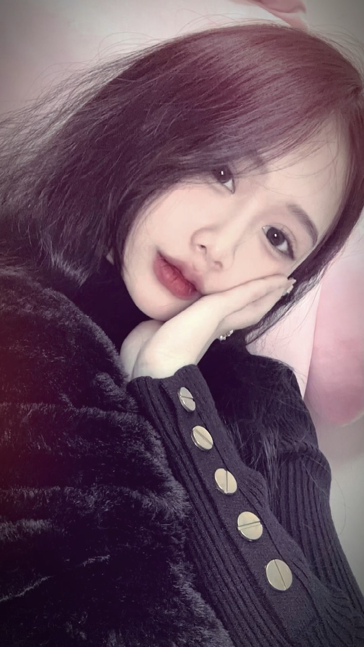 1 ảnh + màu