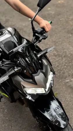 Z900